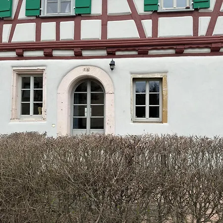 Geschichte Trifft Auf Moderne! דירה