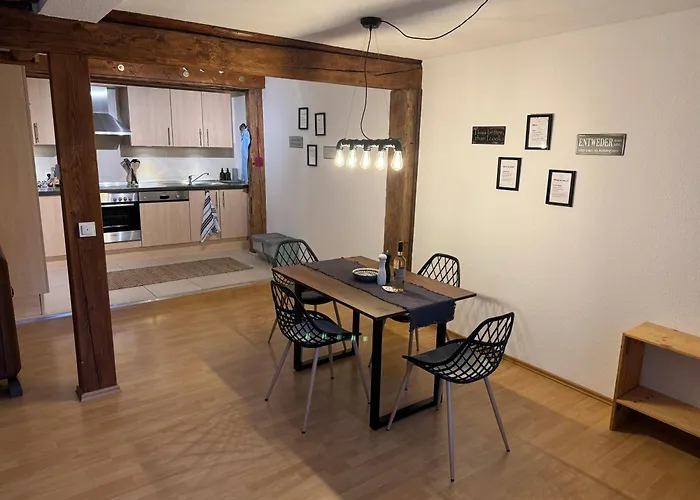 Geschichte Trifft Auf Moderne! Appartamento